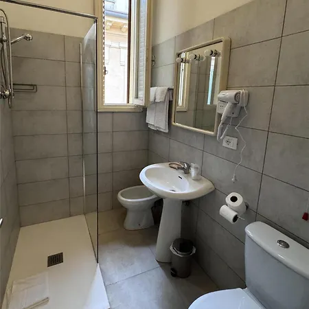 Ely * Βιαρέτζιο