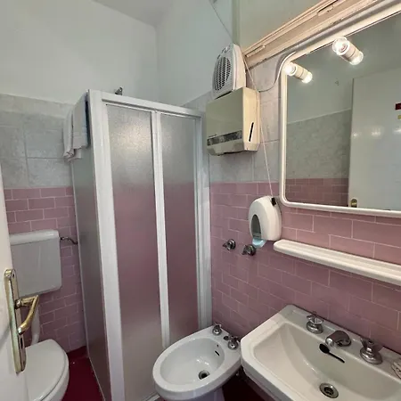 Ξενοδοχείο Ely