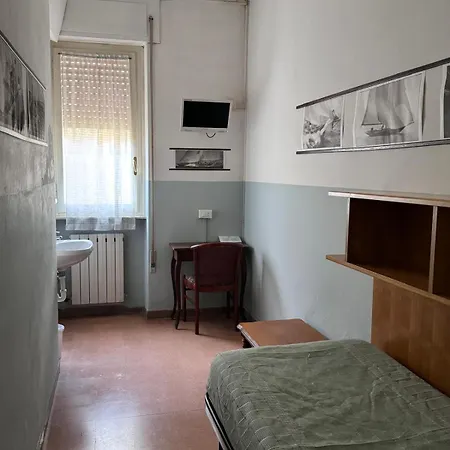 Ξενοδοχείο Ely *